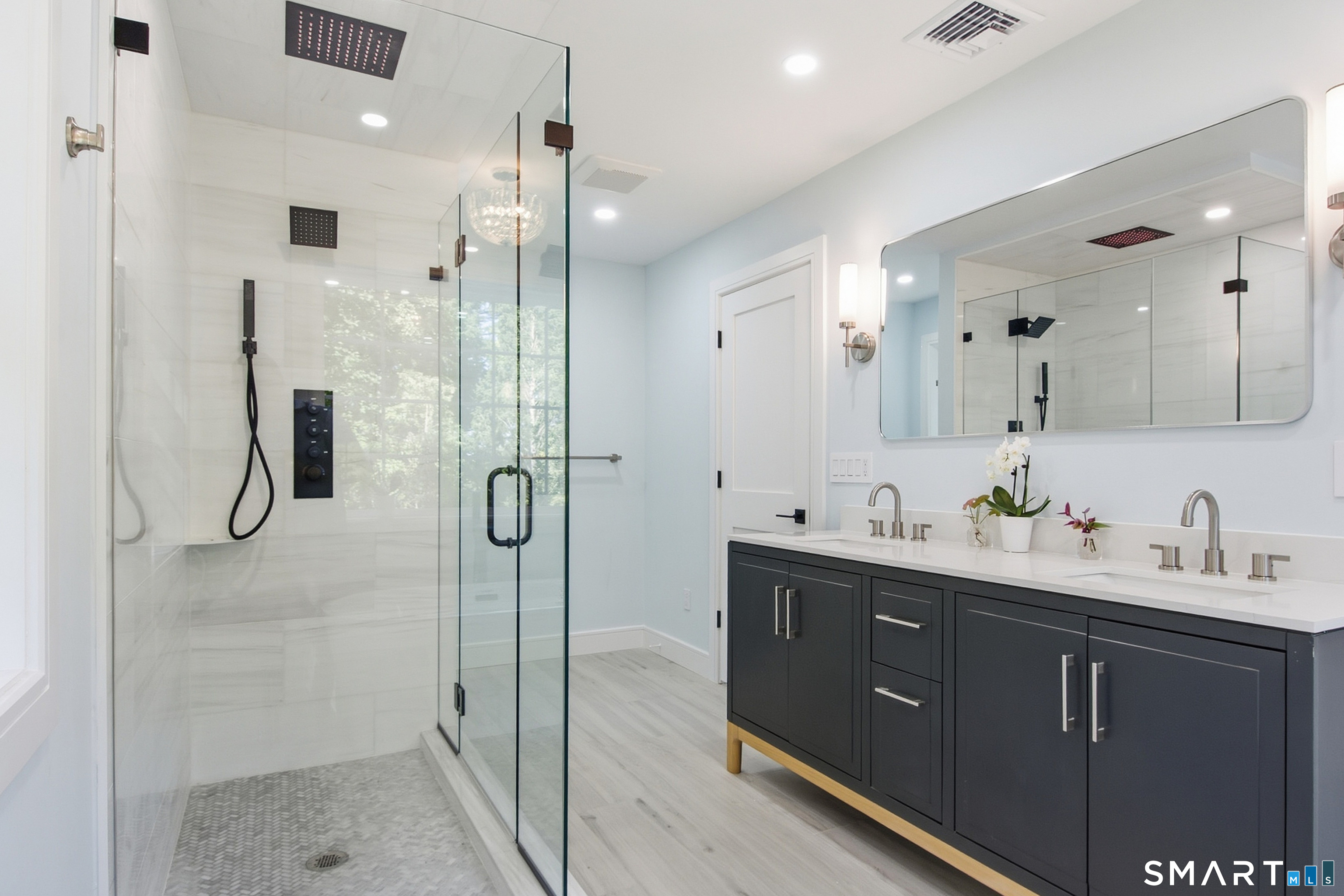 9 Bradley Lane Newtown CT 06482
