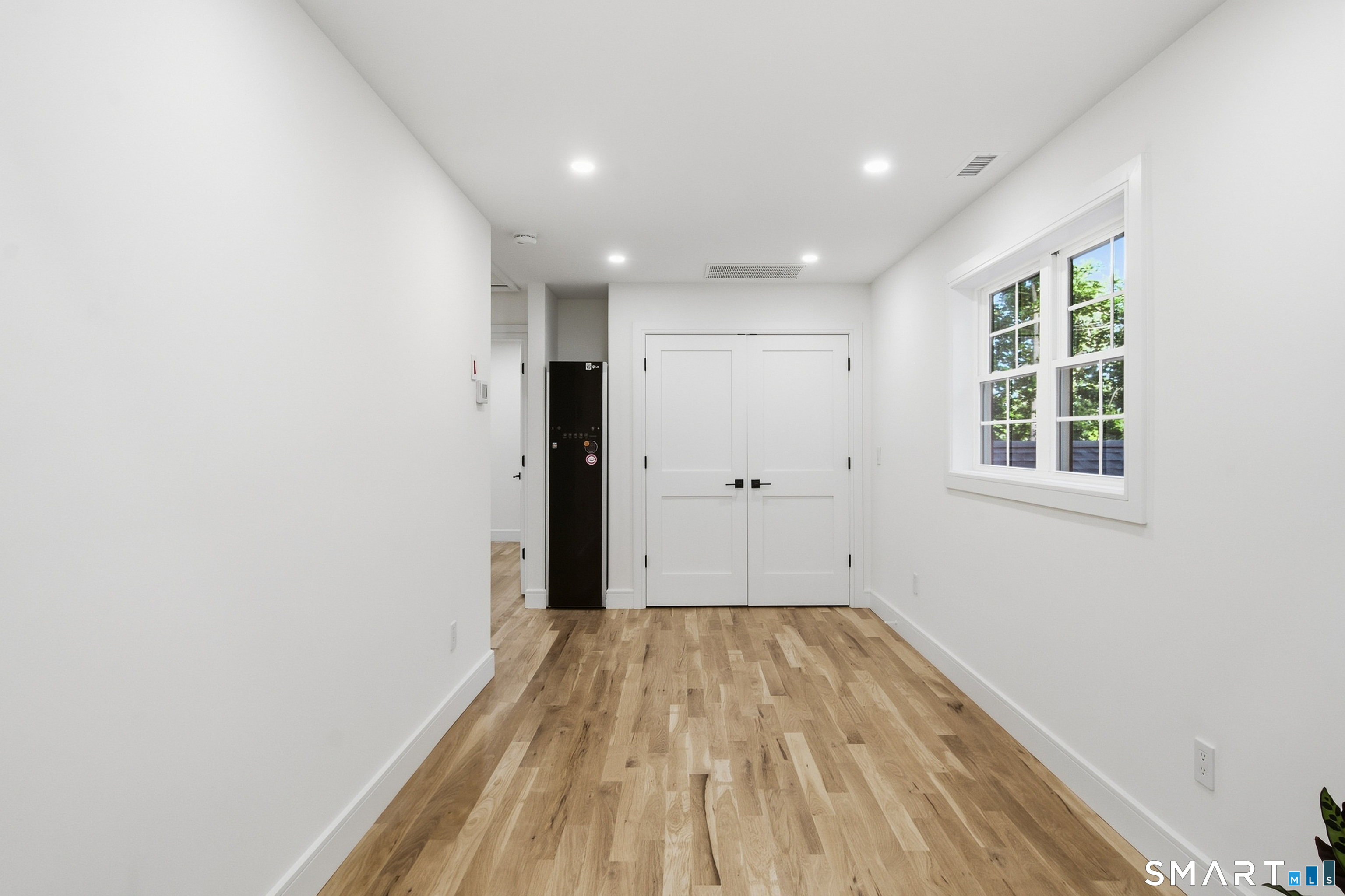 9 Bradley Lane Newtown CT 06482