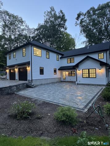 9 Bradley Lane Newtown CT 06482