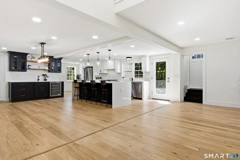 9 Bradley Lane Newtown CT 06482