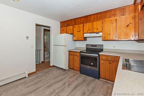 3 Pattagansett Court East Lyme CT 06357