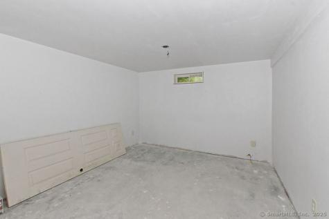 3 Pattagansett Court East Lyme CT 06357