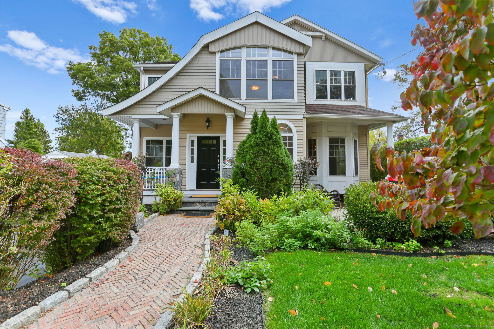 25 Country Road Fairfield CT 06824