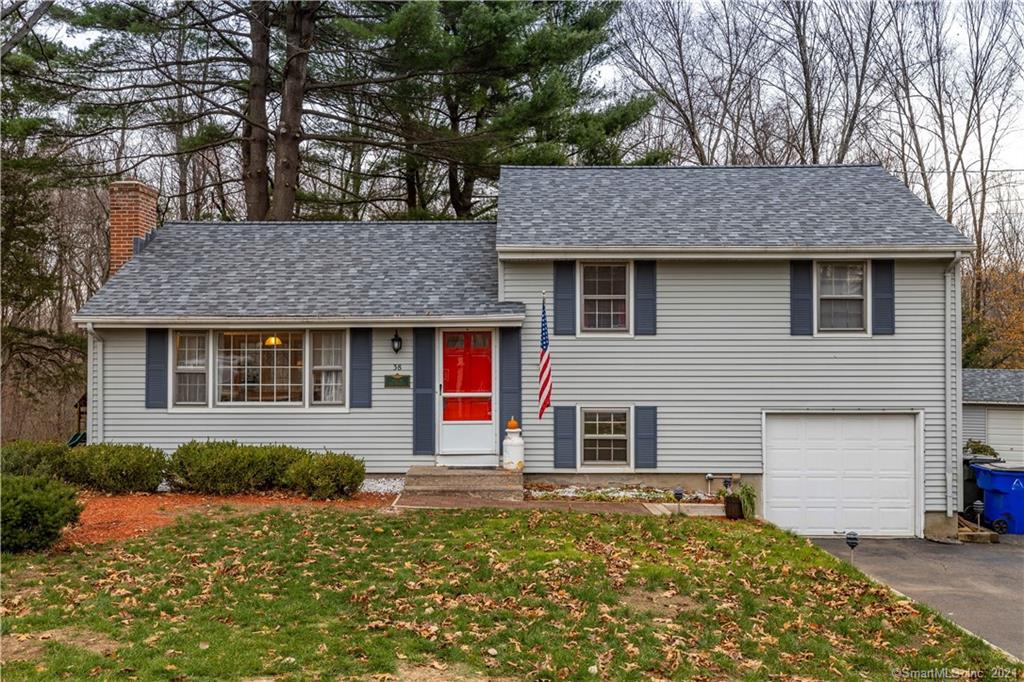 38 Wynding Hills Road East Granby CT 06026