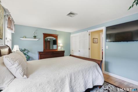 96 Heywood Drive Glastonbury CT 06033