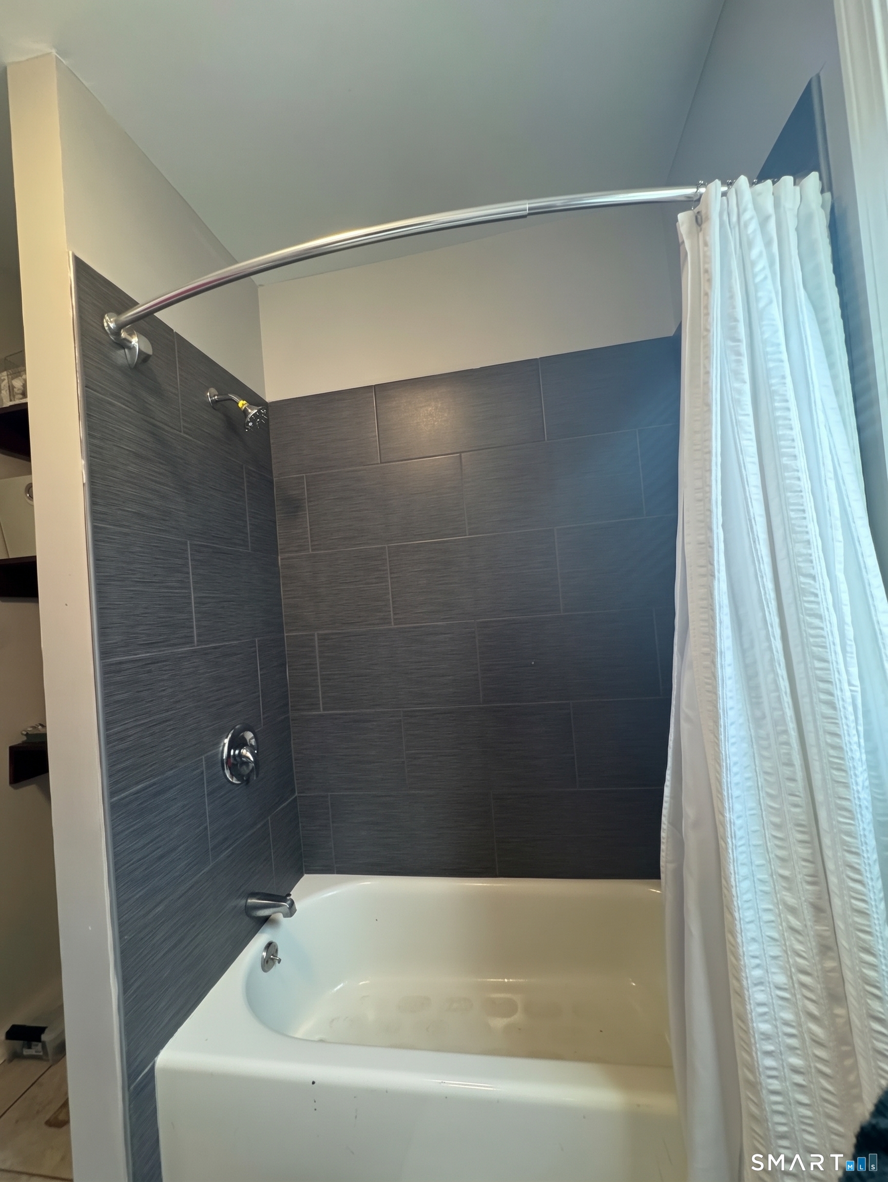 214 Wood Street Waterbury CT 06704
