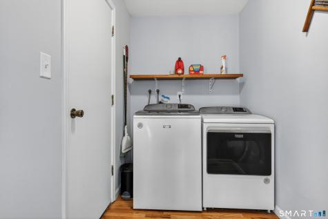 6 Jean Drive East Lyme CT 06333