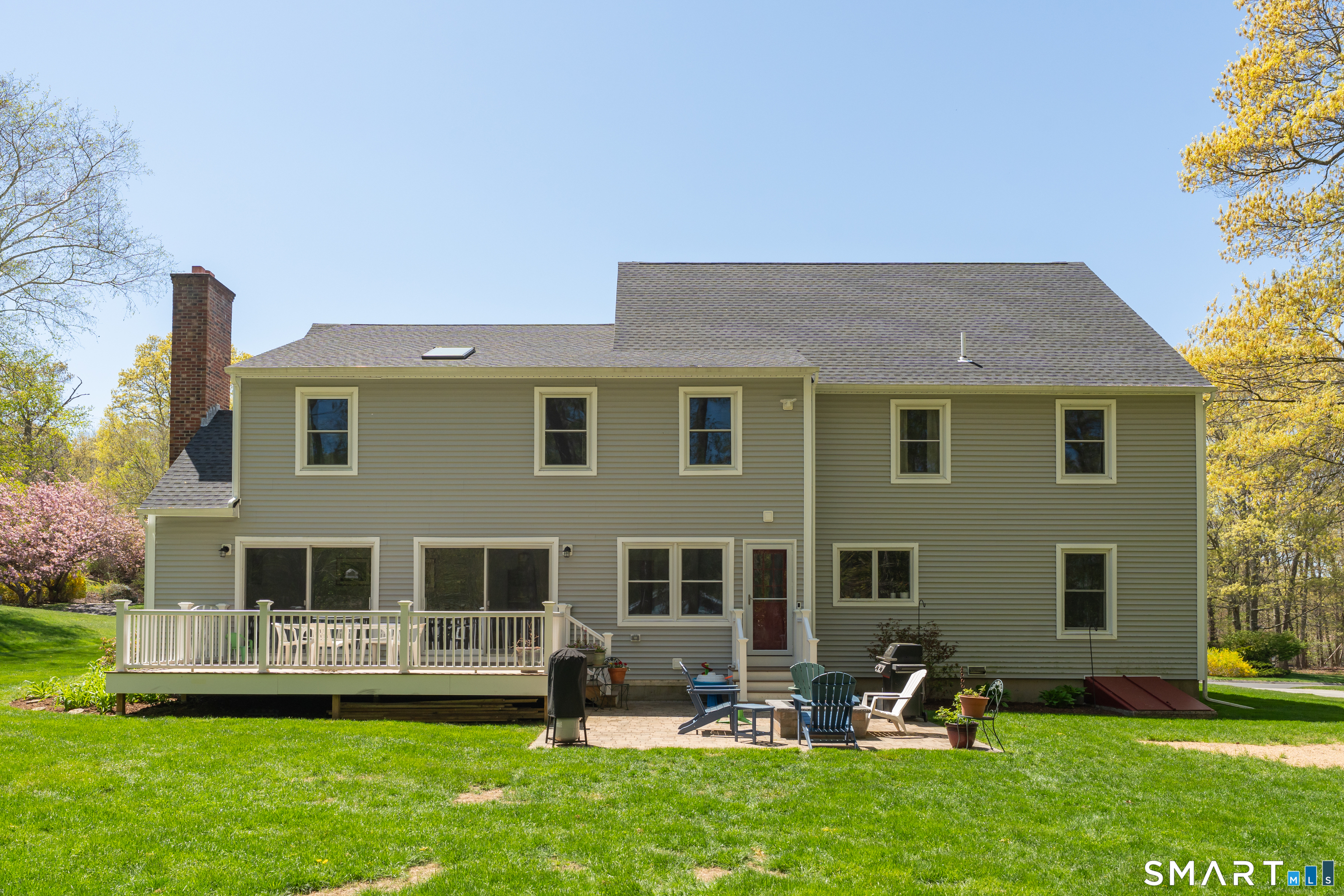 6 Jean Drive East Lyme CT 06333