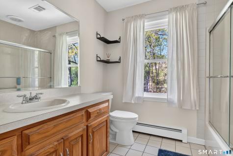 6 Jean Drive East Lyme CT 06333