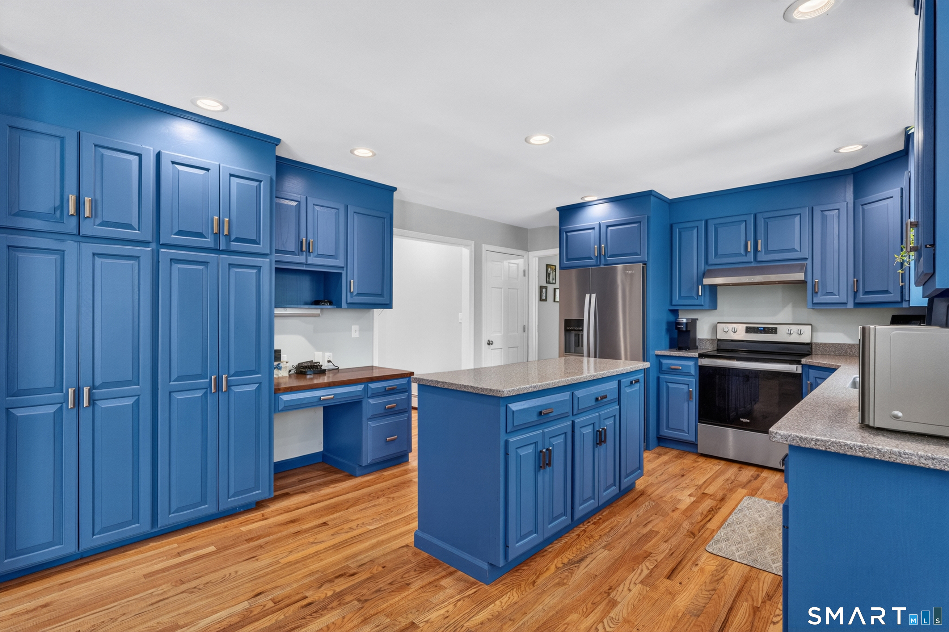 6 Jean Drive East Lyme CT 06333