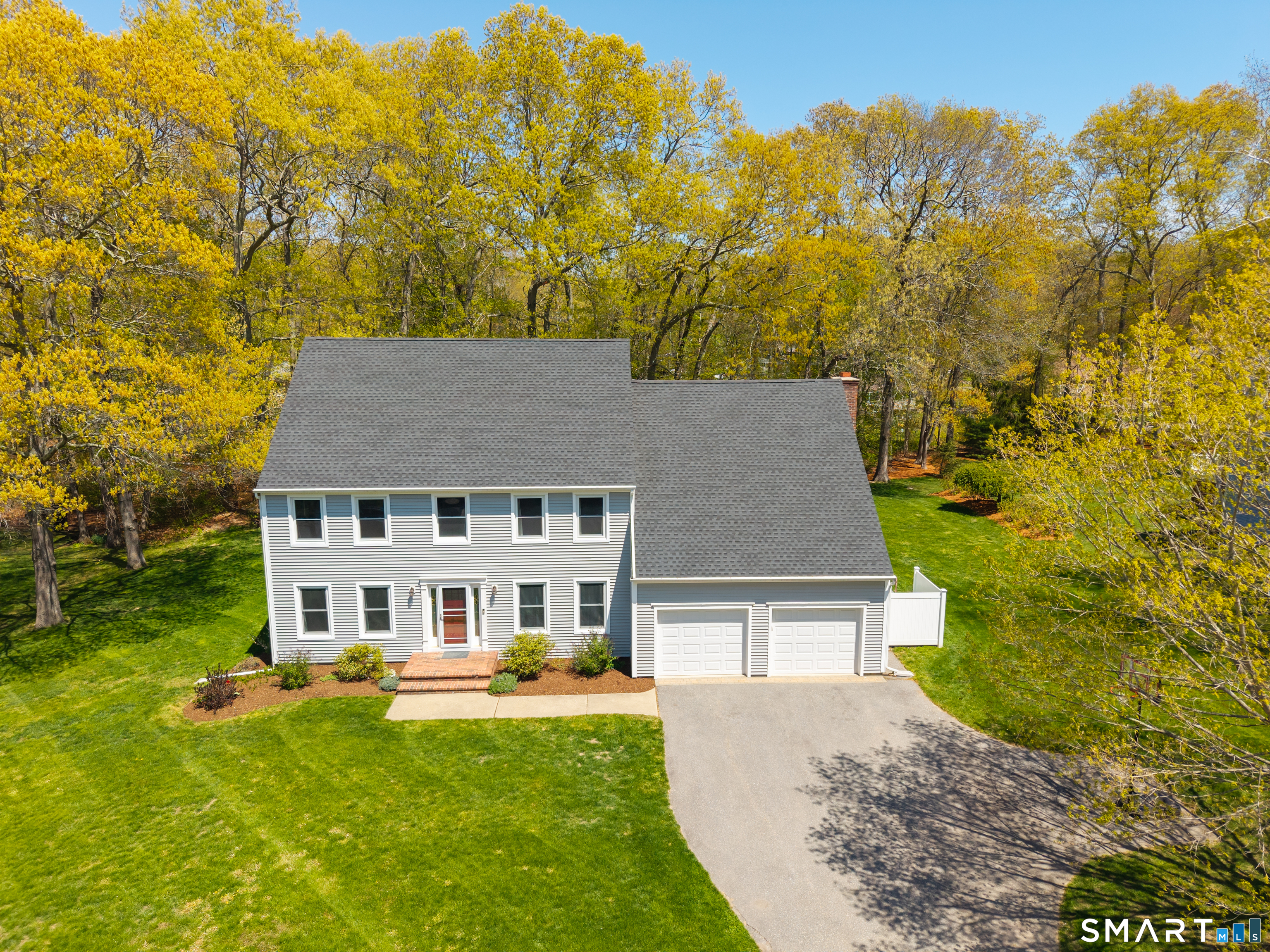 6 Jean Drive East Lyme CT 06333