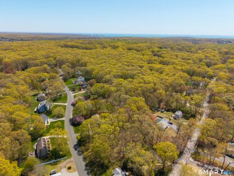 6 Jean Drive East Lyme CT 06333