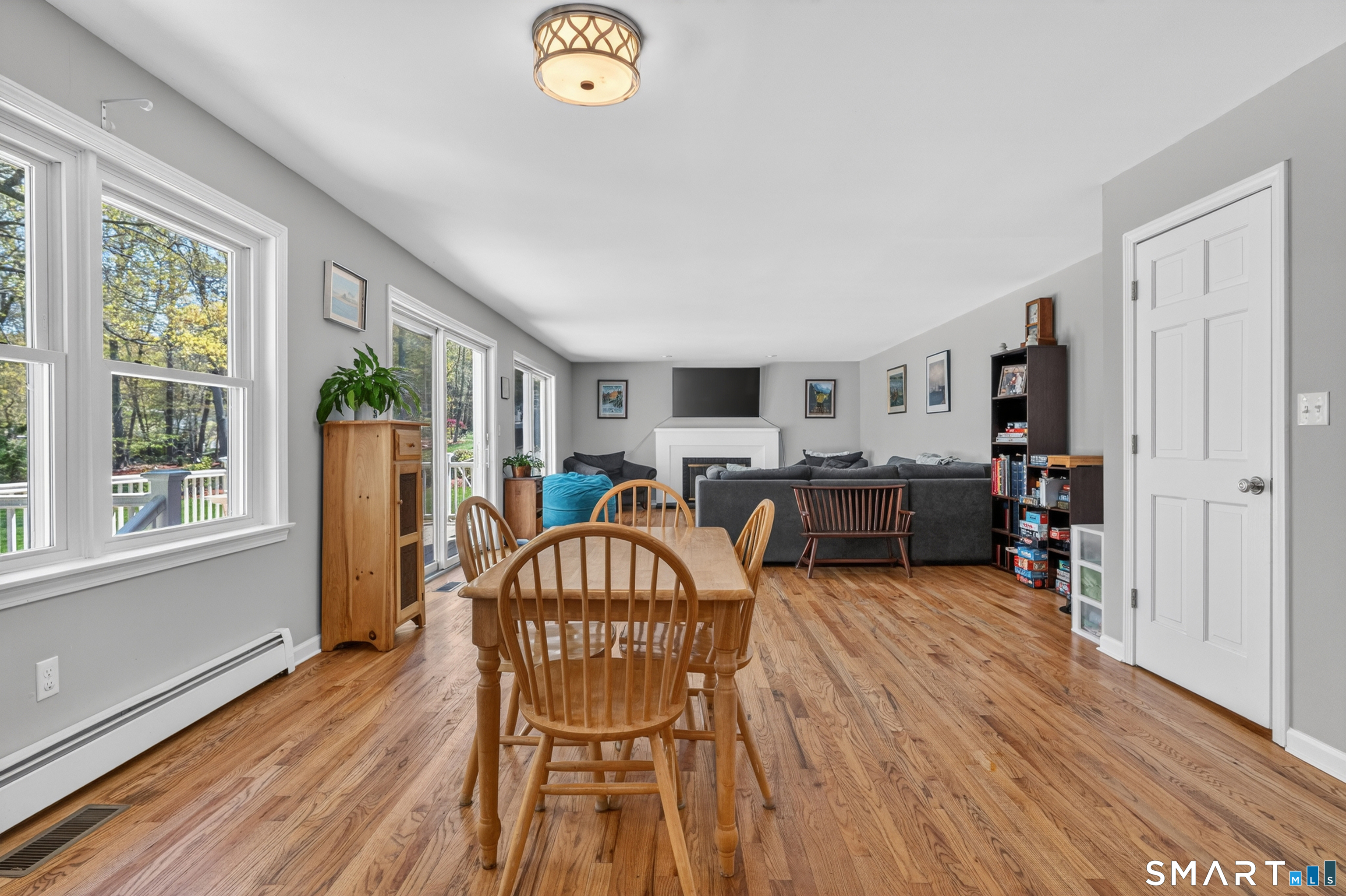6 Jean Drive East Lyme CT 06333
