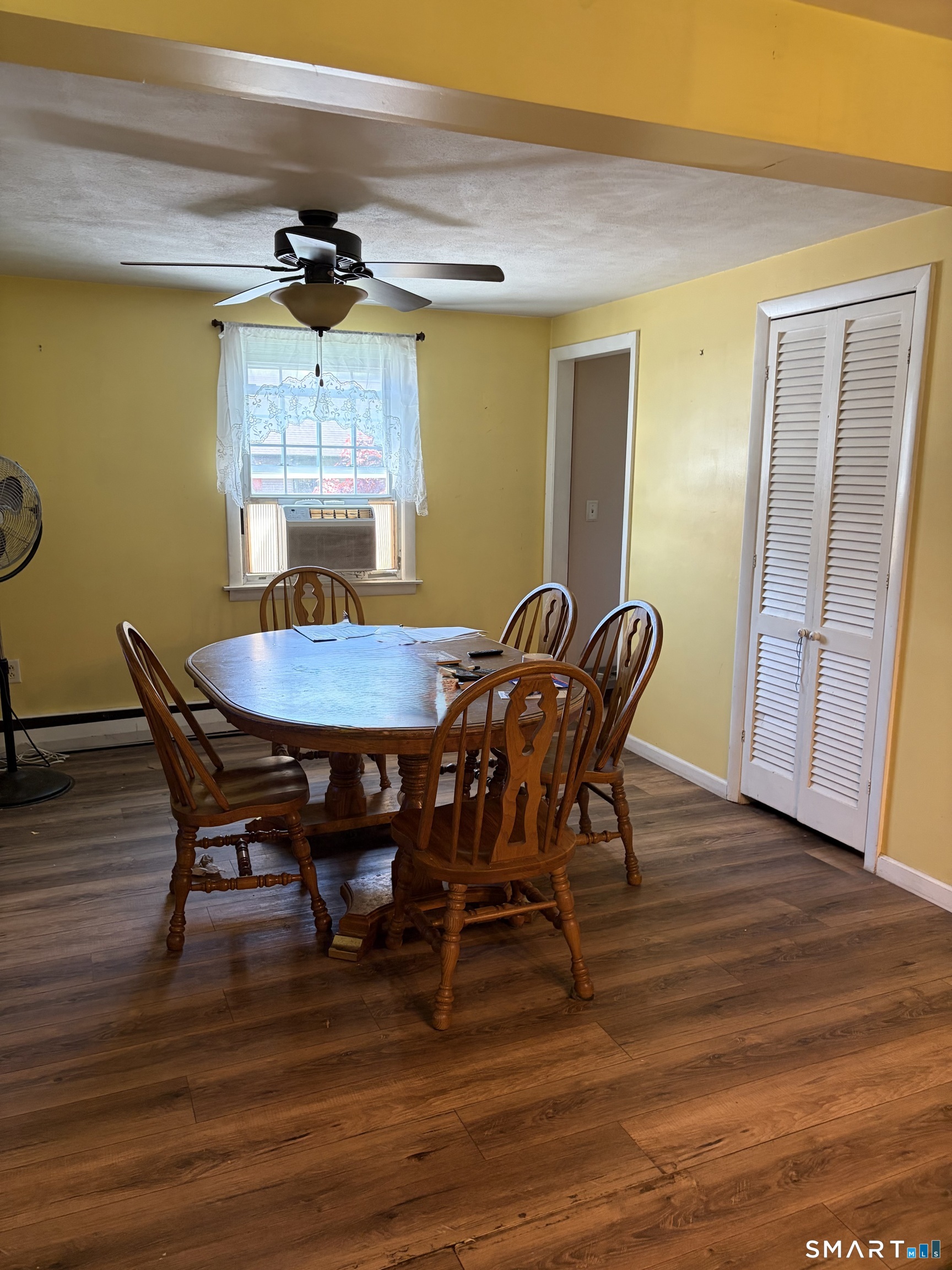 32 Brook Road Enfield CT 06082