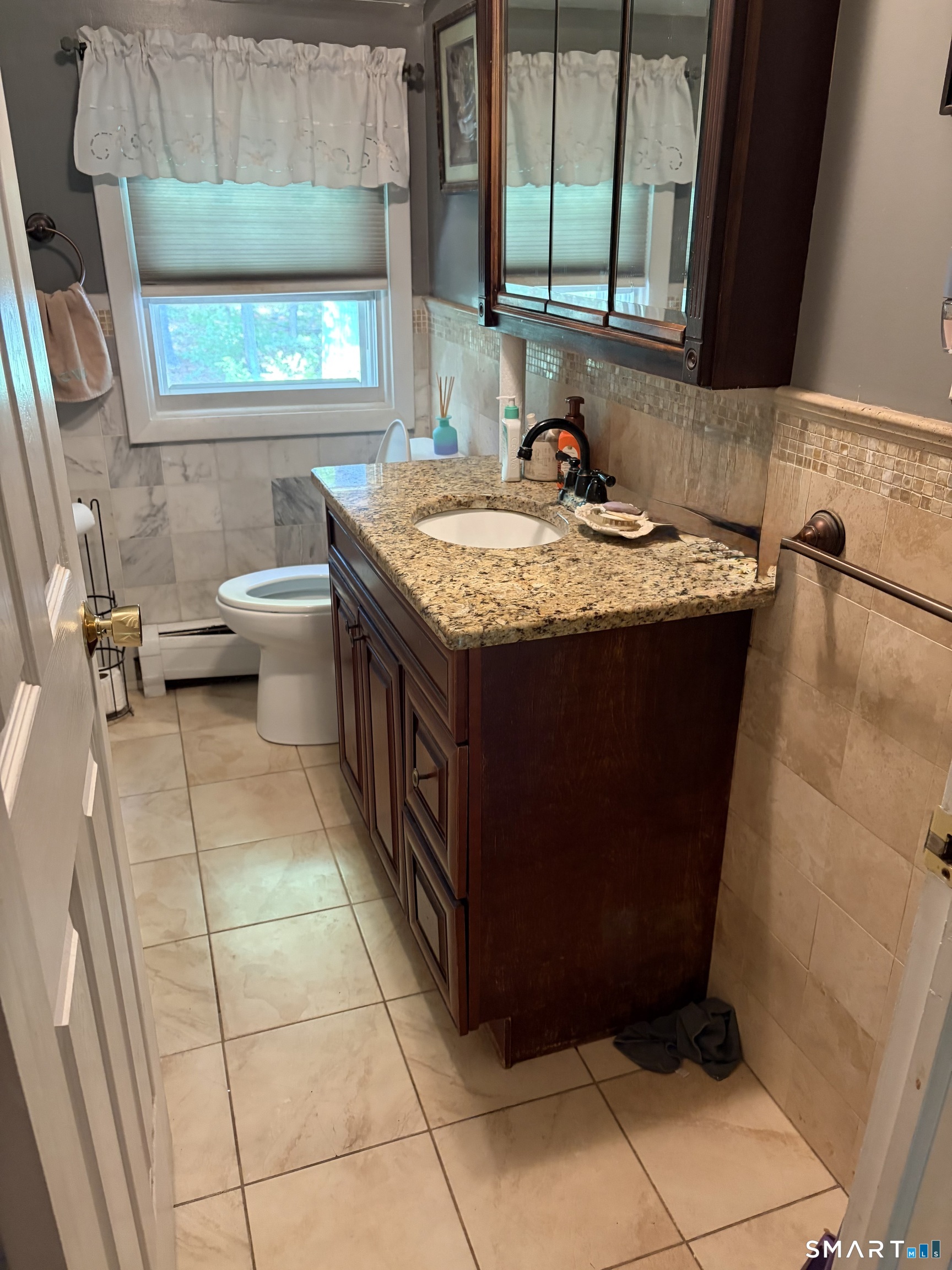 32 Brook Road Enfield CT 06082