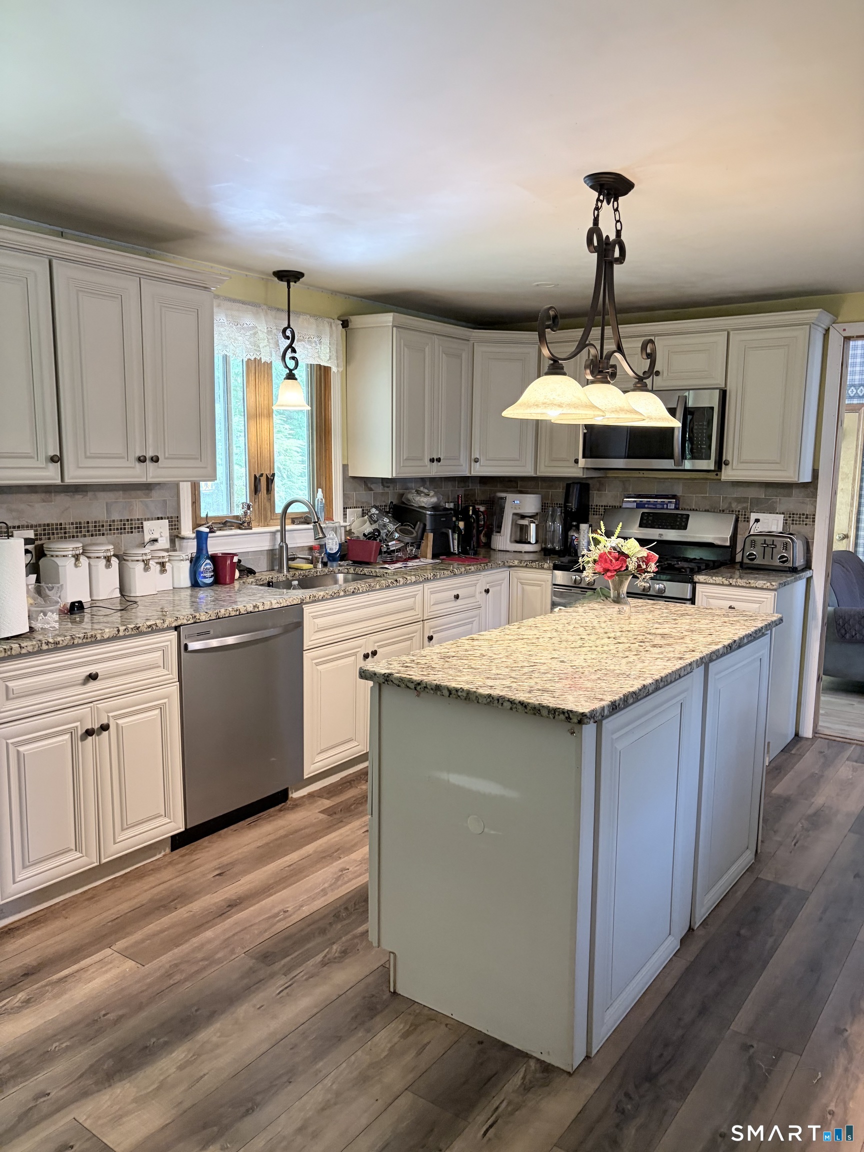 32 Brook Road Enfield CT 06082