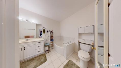 12 Ross Way Windsor Locks CT 06096