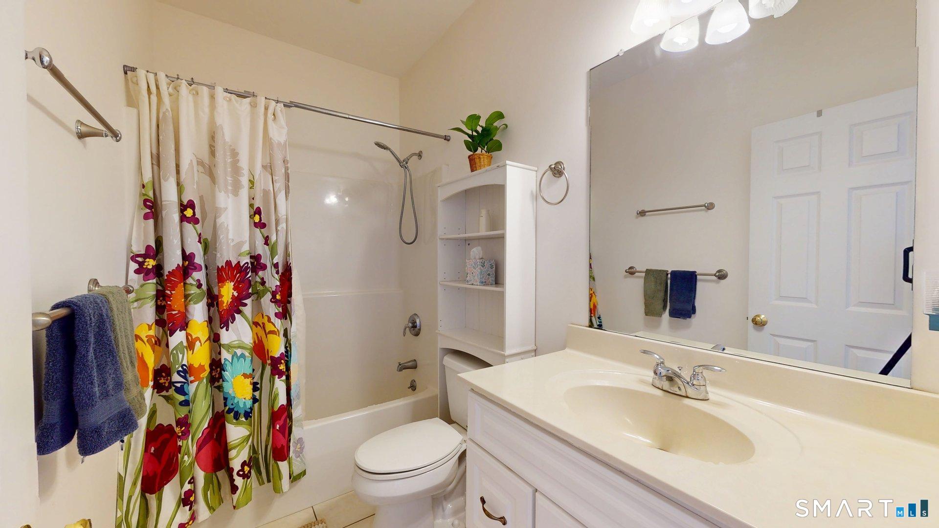 12 Ross Way Windsor Locks CT 06096