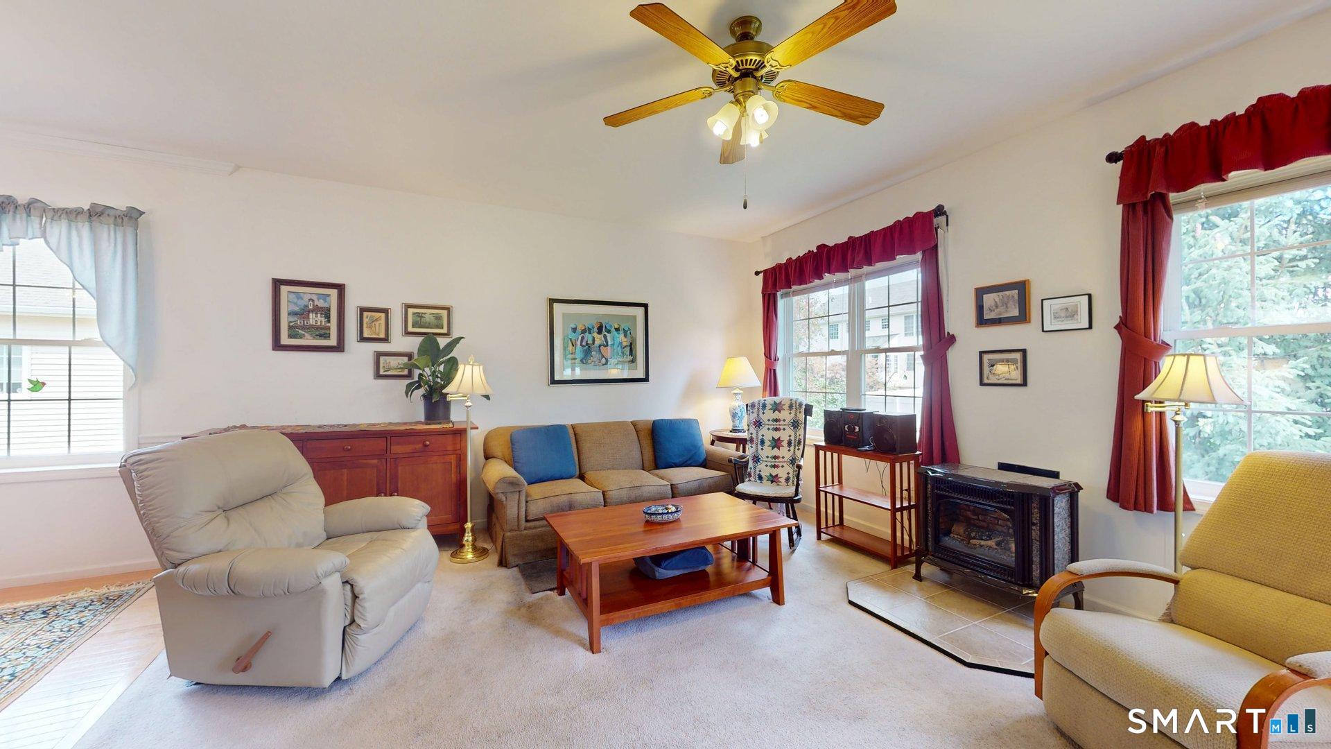 12 Ross Way Windsor Locks CT 06096