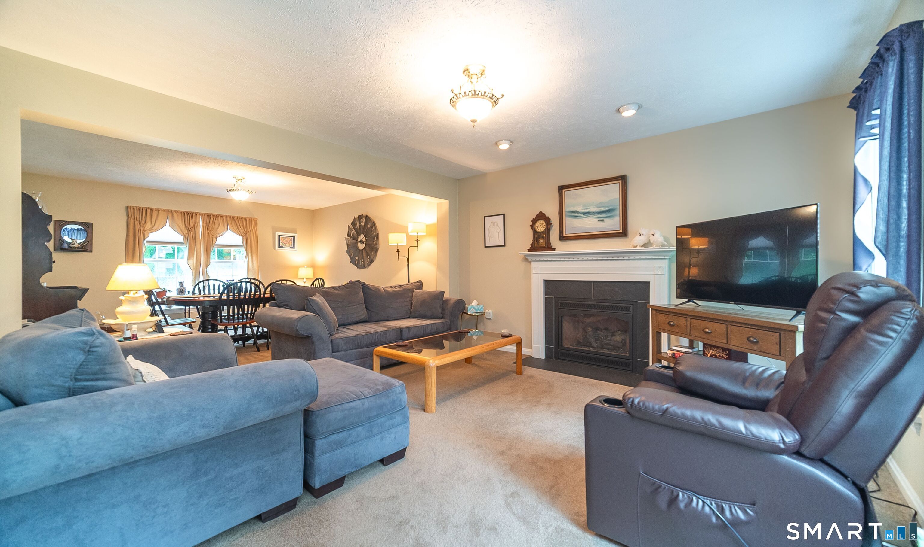 20 Holly Bush Lane Norwich CT 06360