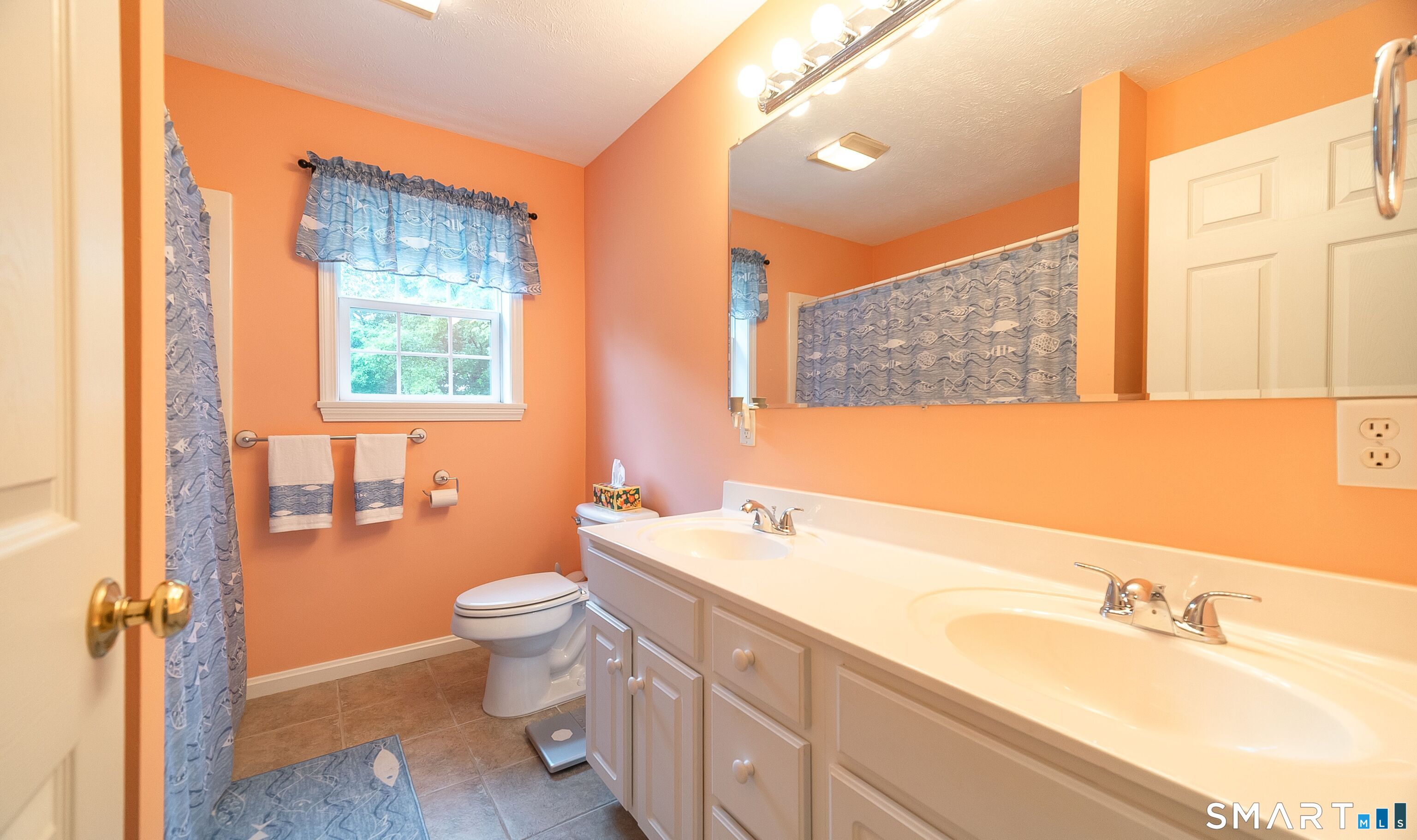 20 Holly Bush Lane Norwich CT 06360