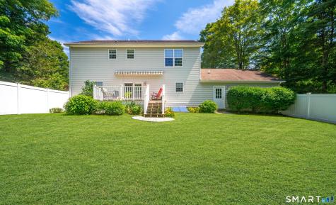 20 Holly Bush Lane Norwich CT 06360