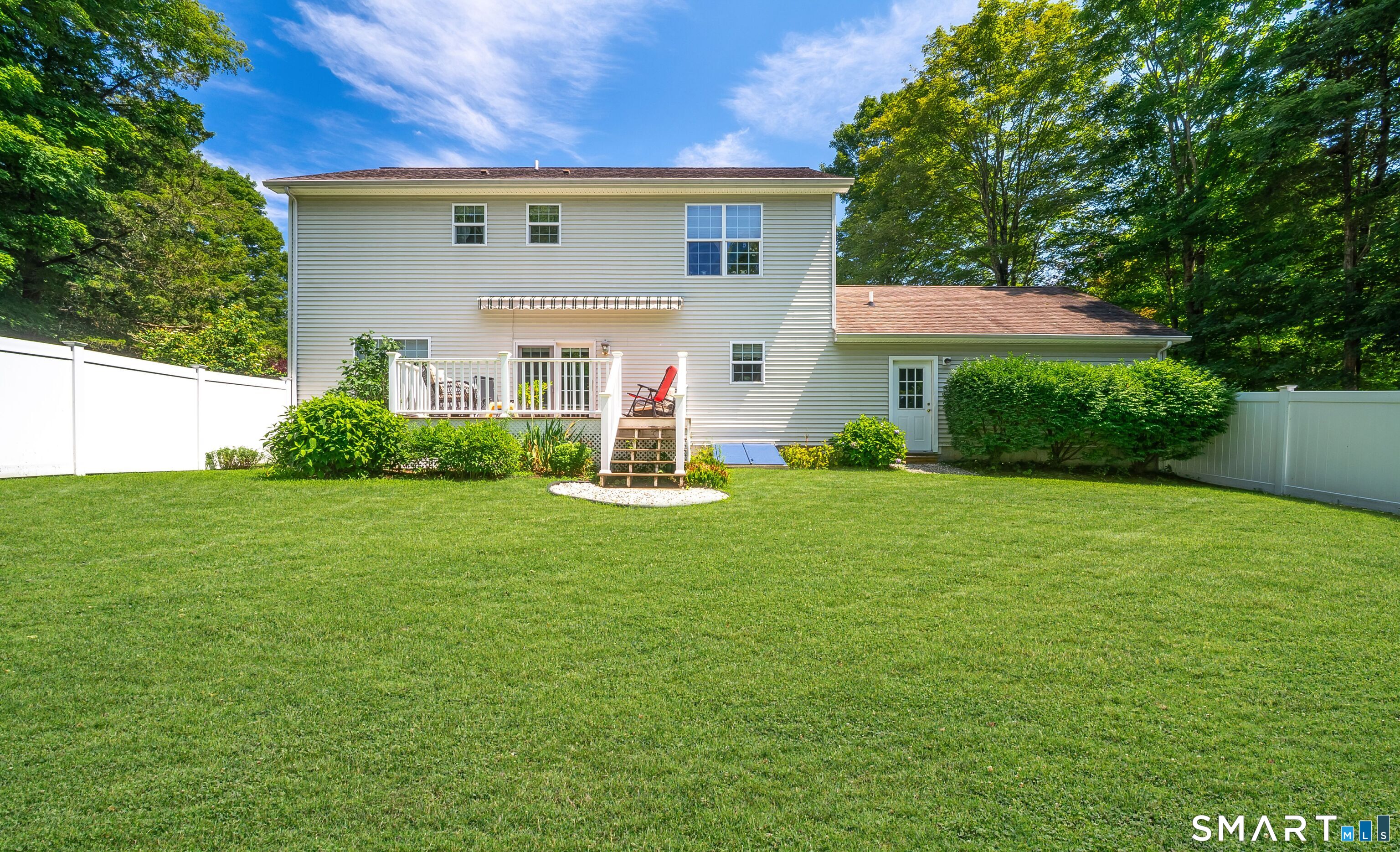 20 Holly Bush Lane Norwich CT 06360