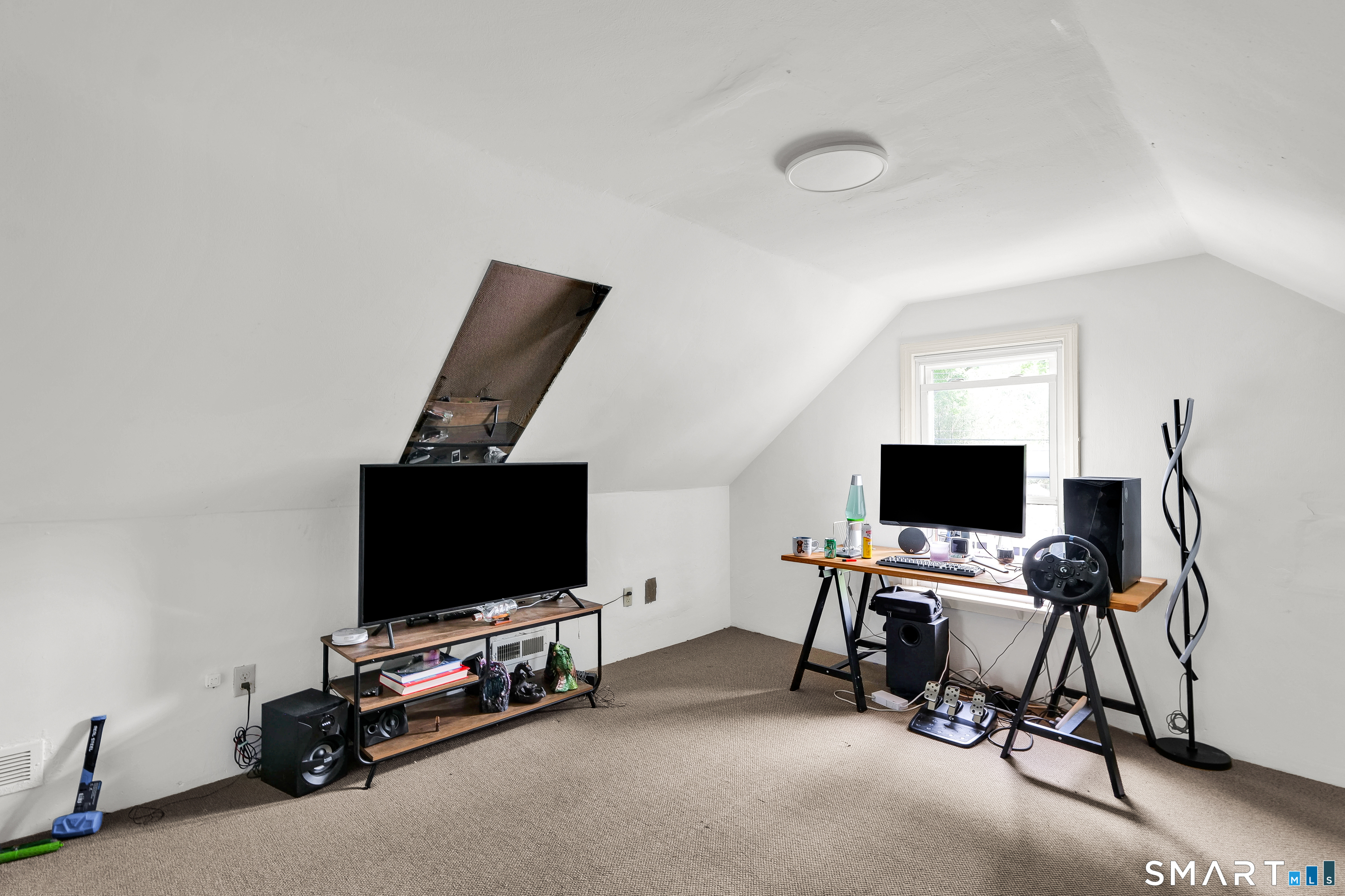 196 Waite Street Hamden CT 06517