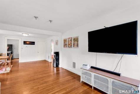 196 Waite Street Hamden CT 06517