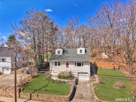 360 Vincellette Street Bridgeport CT 06606