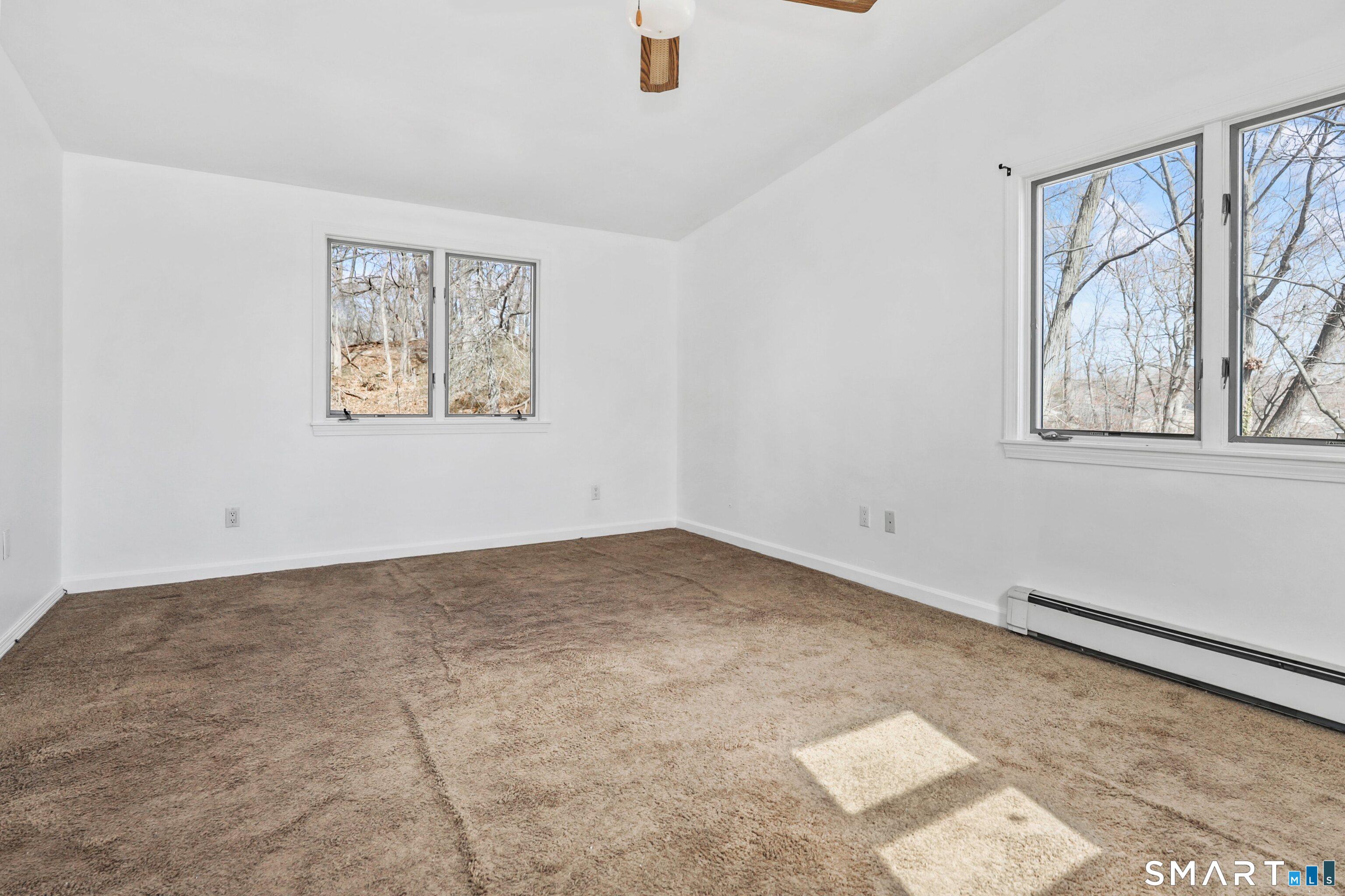 360 Vincellette Street Bridgeport CT 06606