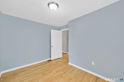 5 Central Avenue East Lyme CT 06357