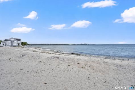 5 Central Avenue East Lyme CT 06357