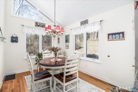 22 Flintlock Drive Danbury CT 06811