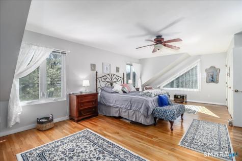 22 Flintlock Drive Danbury CT 06811