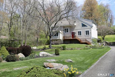 22 Flintlock Drive Danbury CT 06811