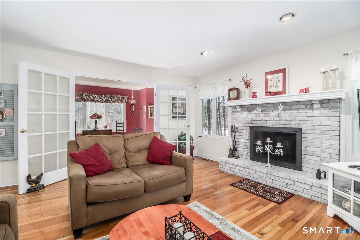 22 Flintlock Drive Danbury CT 06811