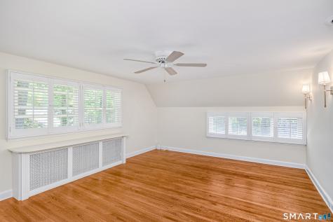 77 Crest Road Middlebury CT 06762