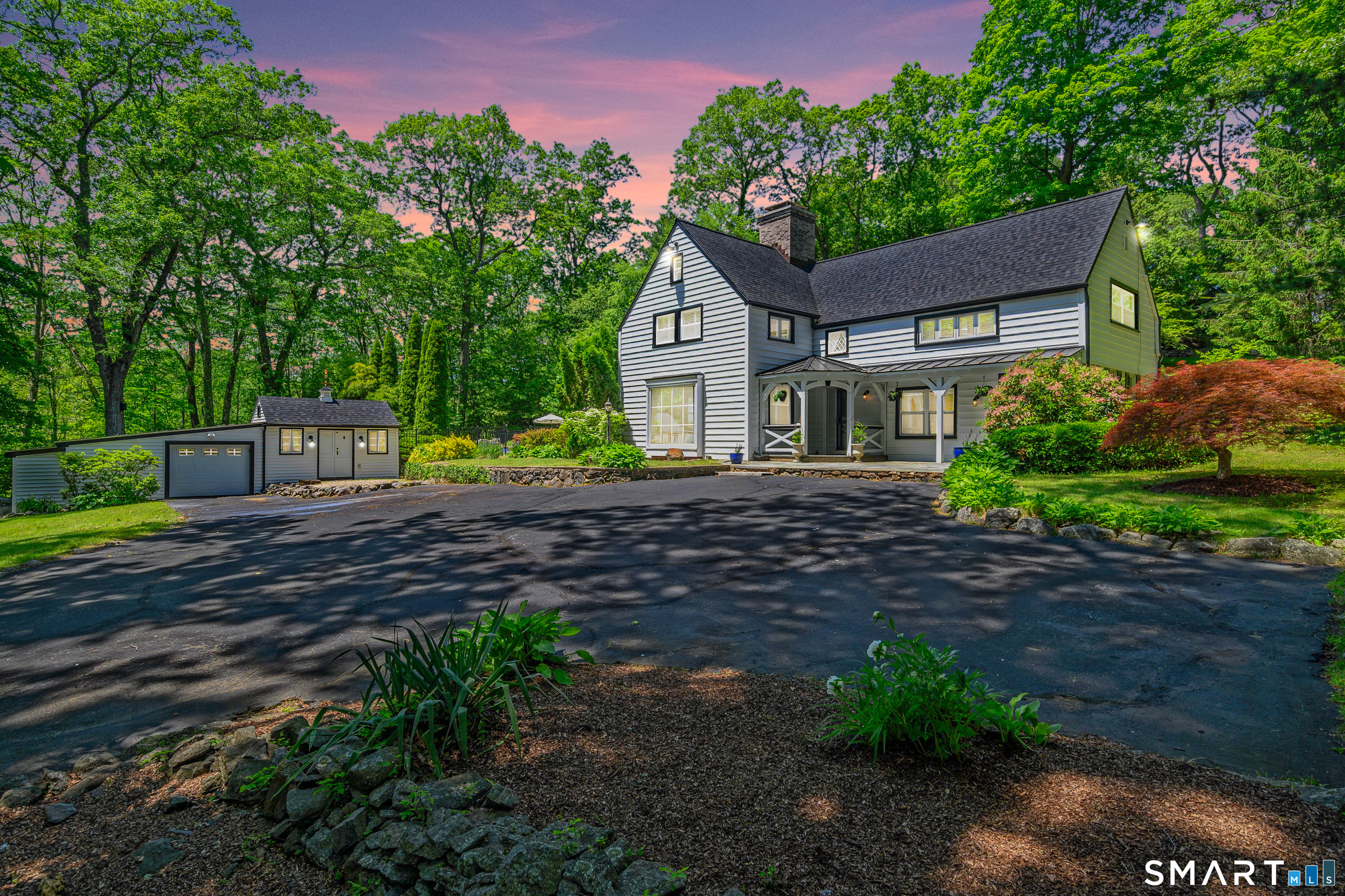 77 Crest Road Middlebury CT 06762