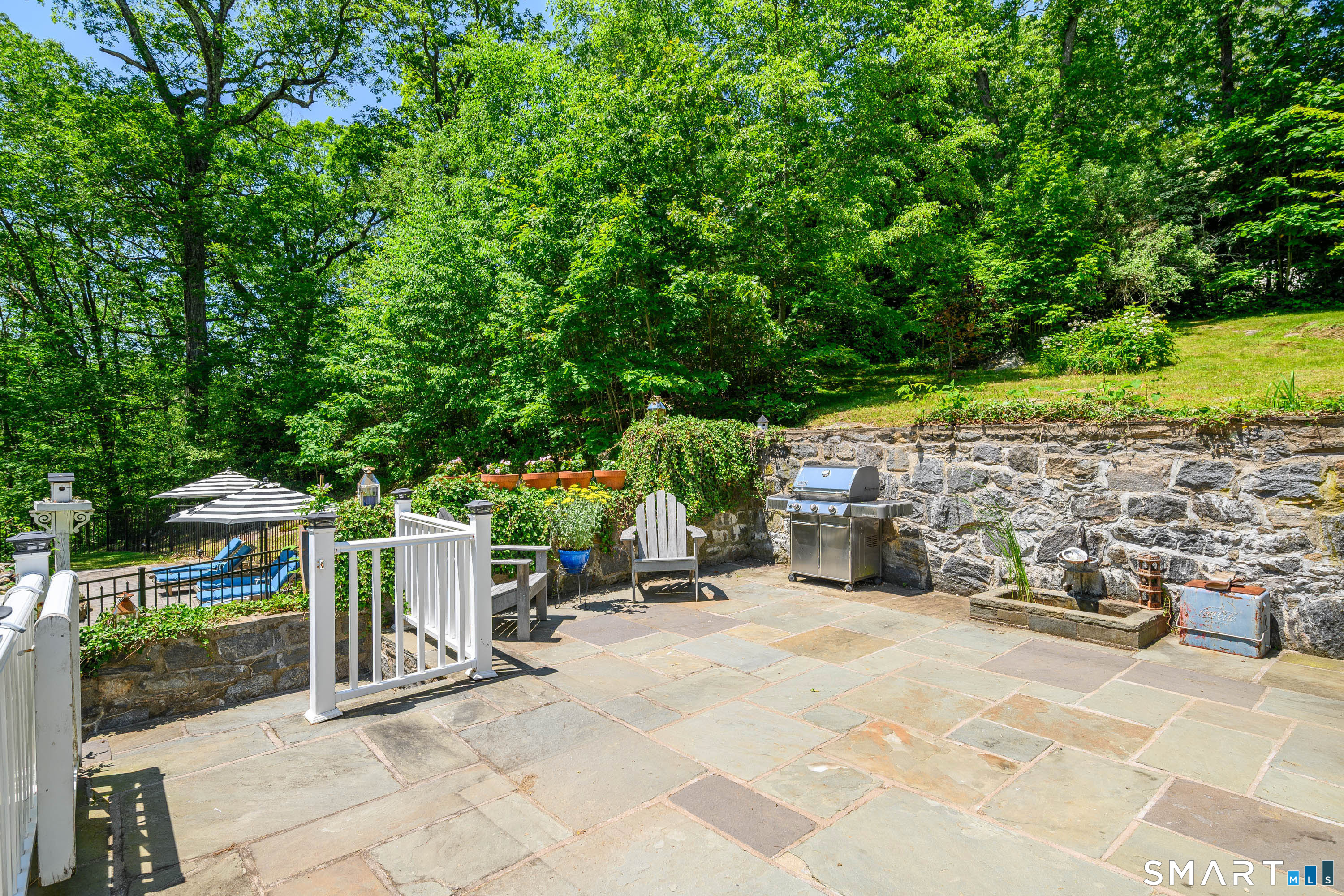 77 Crest Road Middlebury CT 06762