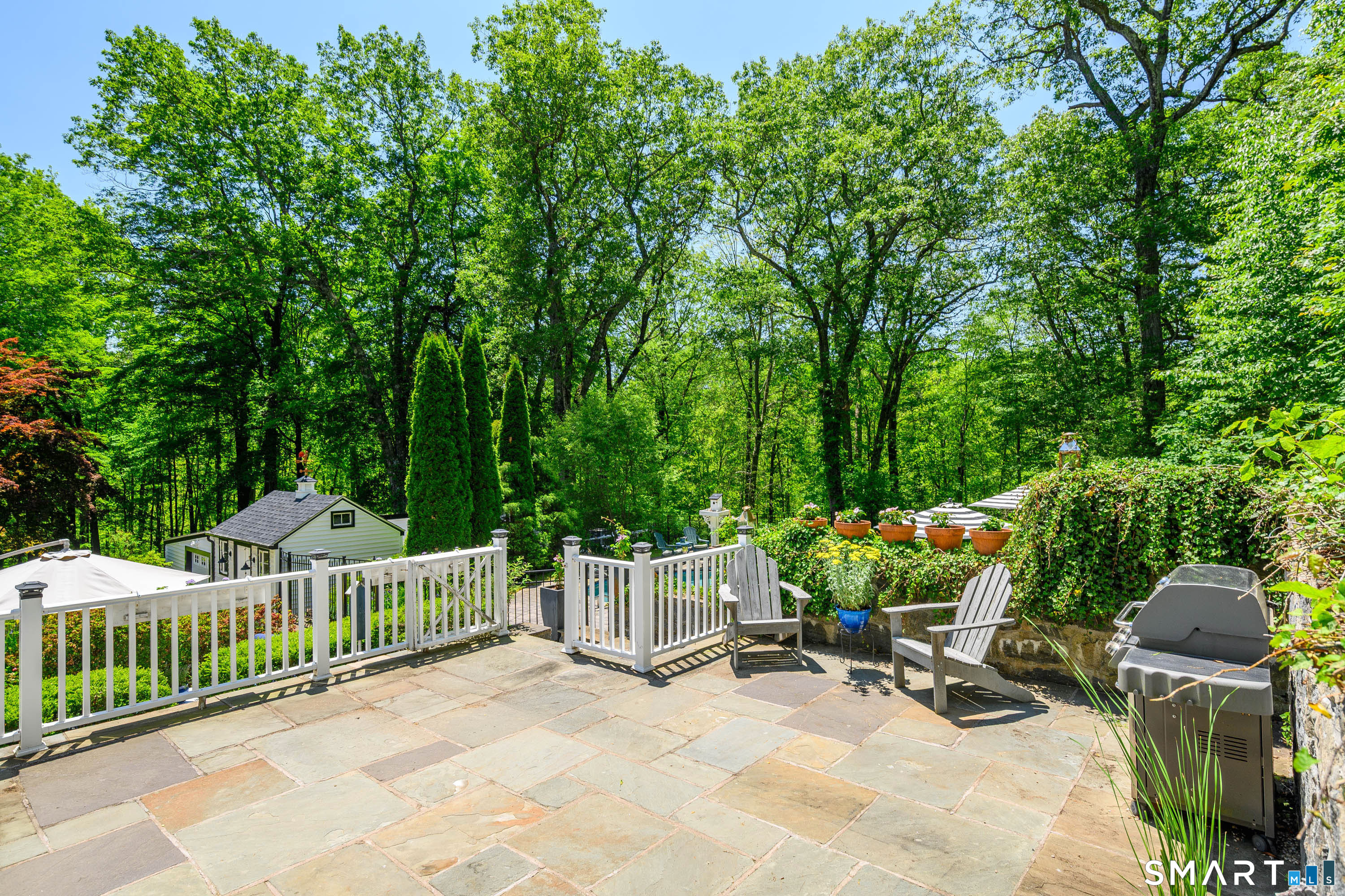 77 Crest Road Middlebury CT 06762