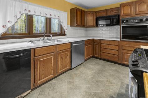 160 Munyan Road Putnam CT 06260