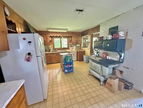 43 Bethwood Lane Woodbury CT 06798