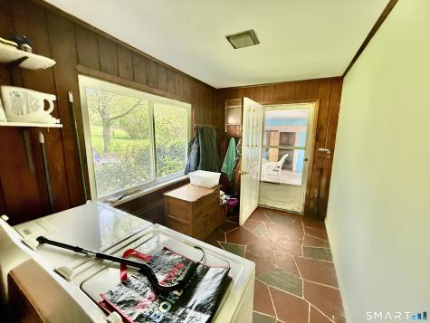 43 Bethwood Lane Woodbury CT 06798