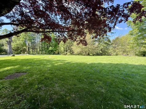43 Bethwood Lane Woodbury CT 06798
