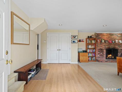 7 Mcguire Road Trumbull CT 06611