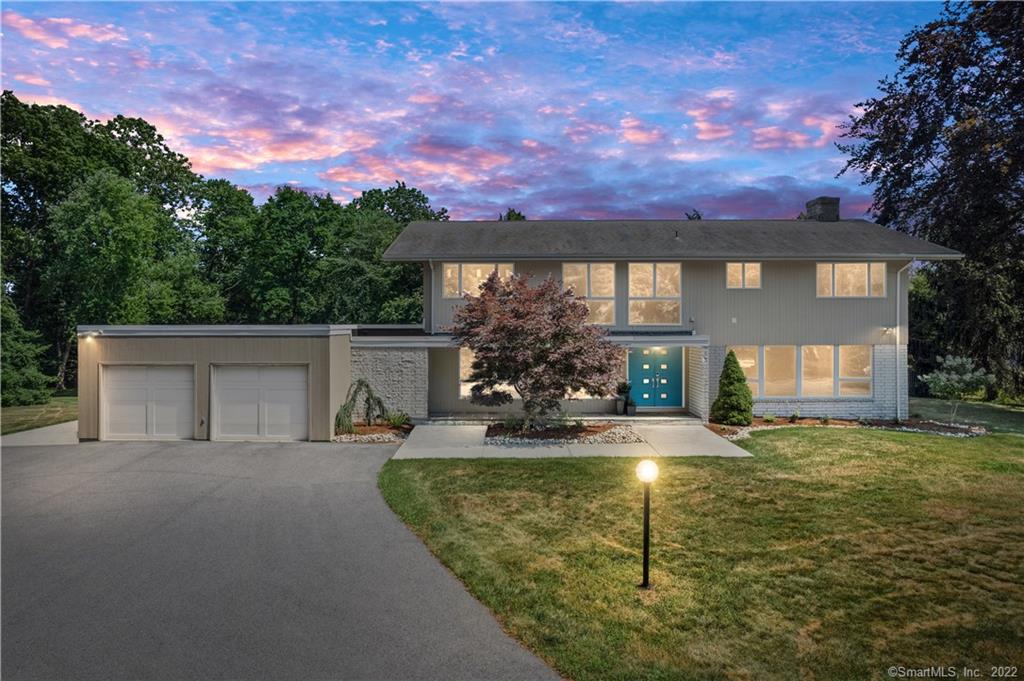 208-210 Great Neck Road Waterford CT 06385