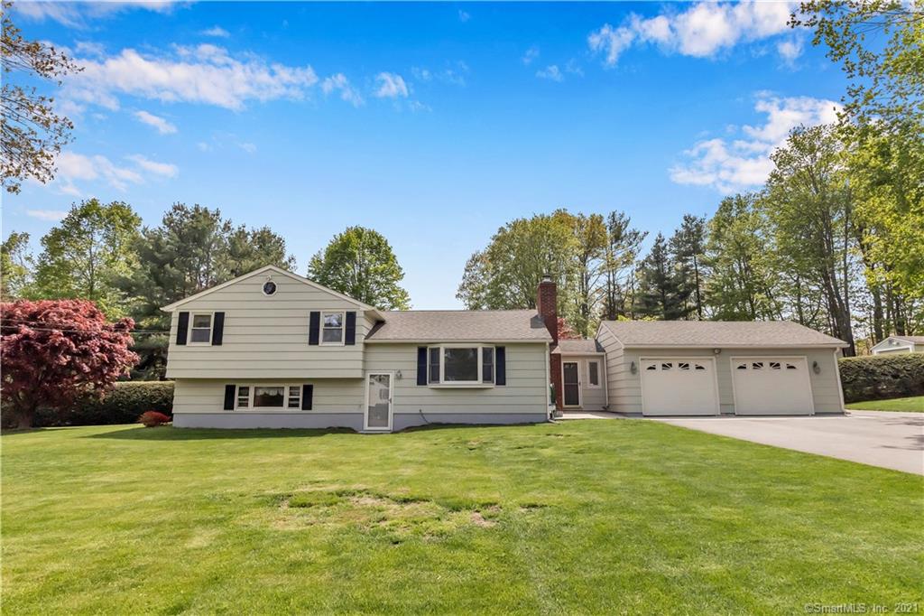 15 Judd Drive North Haven CT 06473