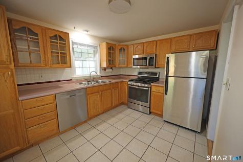 103 Fenway Drive Hamden CT 06517