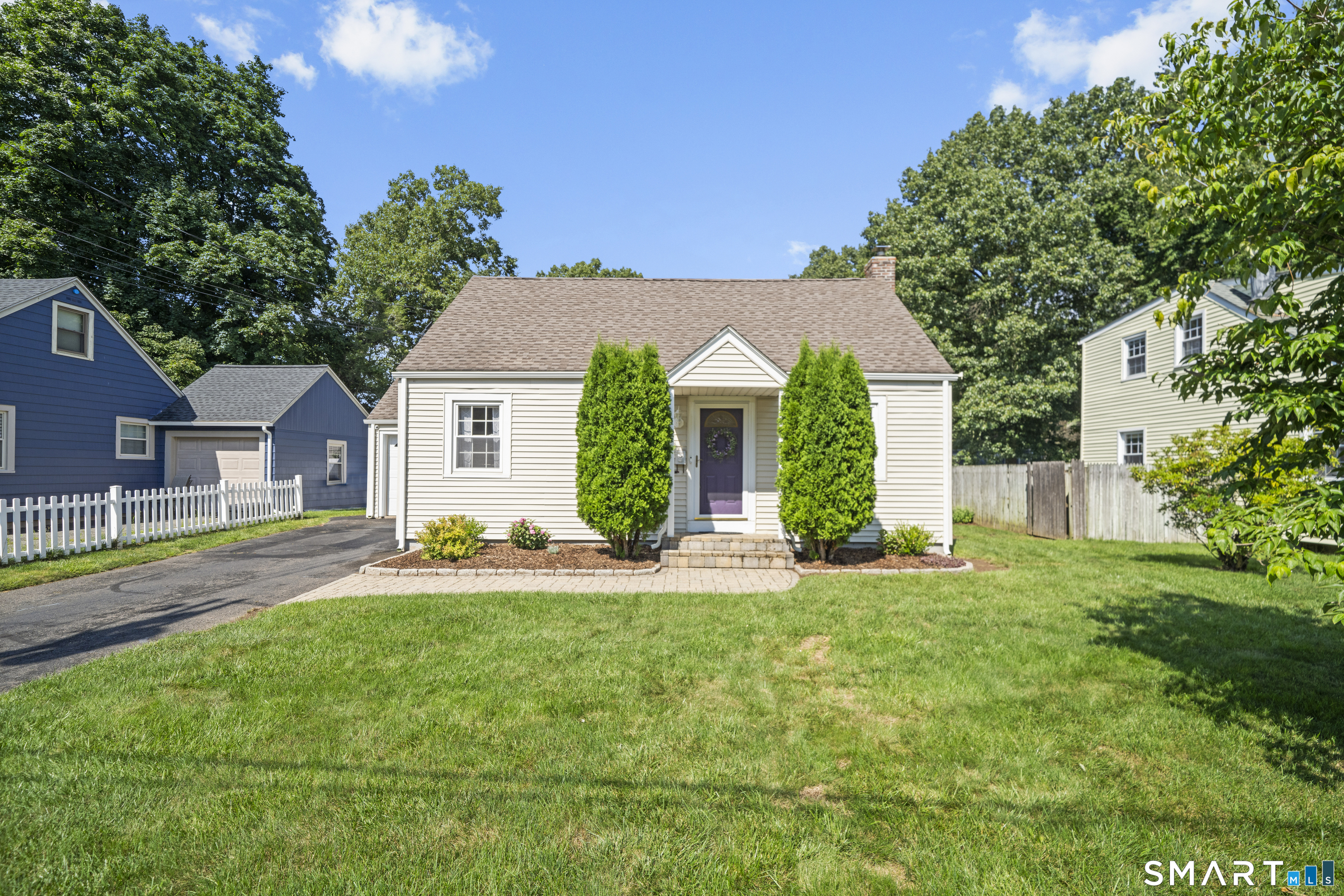 33 Chester Drive Manchester CT 06040
